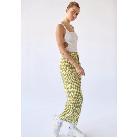 Urban Outfitters Olympia Print Pant Size Medium - Picture 2 of 8